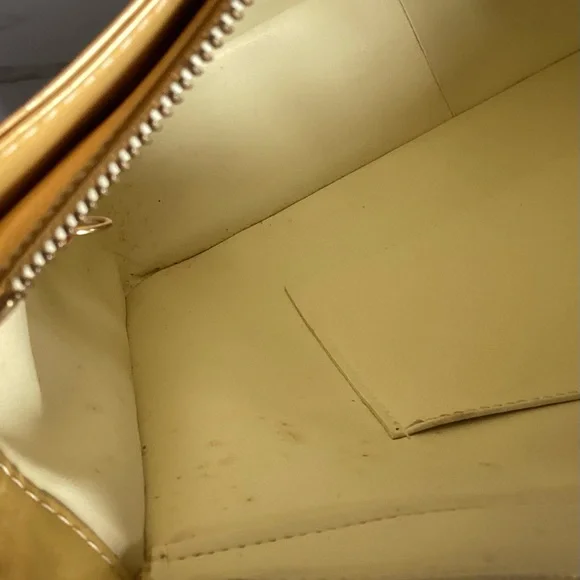 Vibin’ Vernis($299)!! - Picture 5 of 6